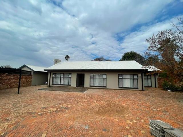 House for sale in Frances Baard, Northern Cape
