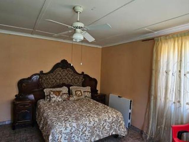 House for sale in Frances Baard, Northern Cape