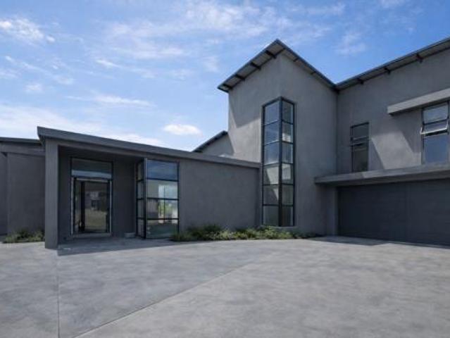 House for sale in Tlhabane, North West