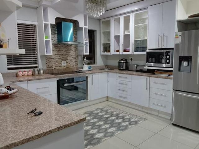 House for sale in Rustenburg Local Municipality, Bojanala Platinum District Municipality