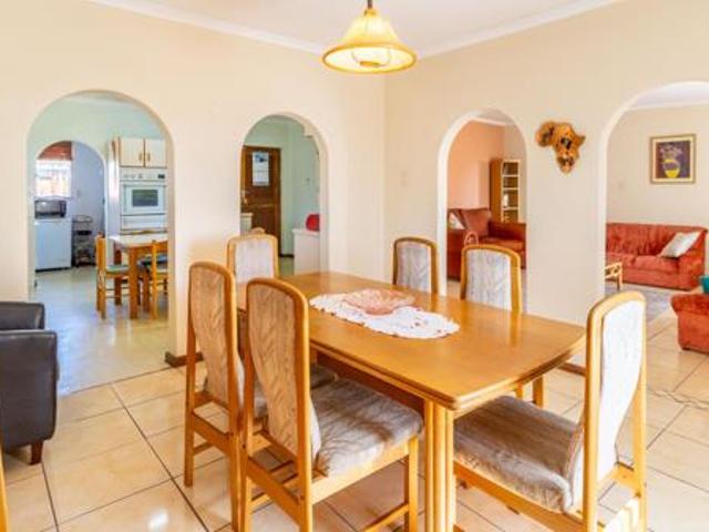 House for sale in Bergsig, Durbanville