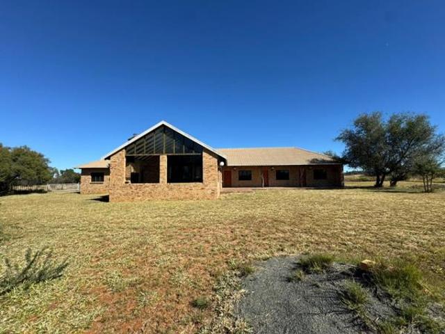 House for sale in Dr Ruth Segomotsi Mompati District Municipality, North West