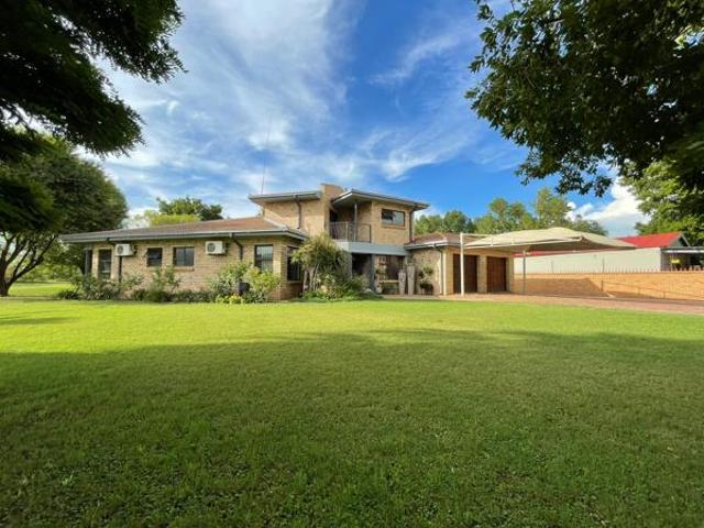 House for sale in Dr Ruth Segomotsi Mompati District Municipality, North West