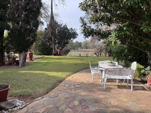 House for sale in Dr Ruth Segomotsi Mompati District Municipality, North West