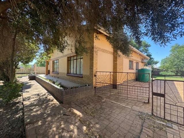 House for sale in Dr Ruth Segomotsi Mompati District Municipality, North West