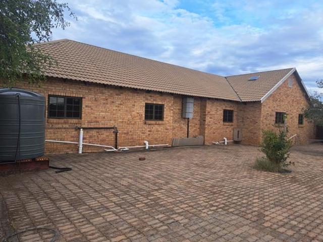 House for sale in Dr Ruth Segomotsi Mompati District Municipality, North West