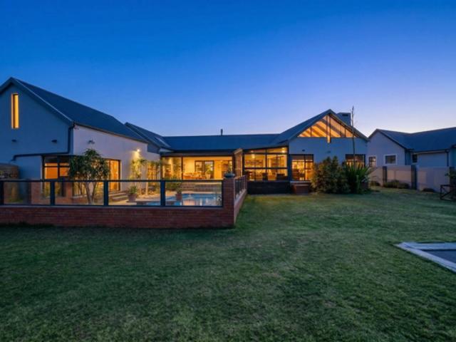 House for sale in Port Elizabeth, Eastern Cape