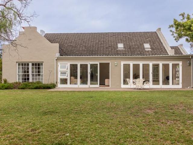 House for sale in Cape Town, Western Cape