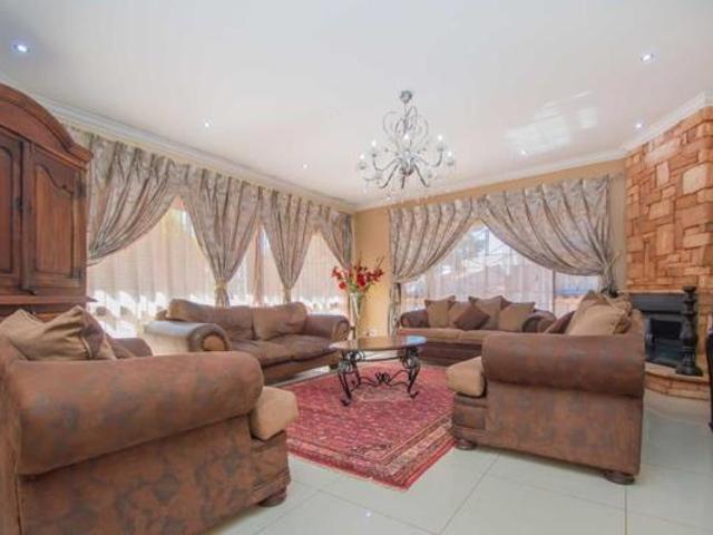 House for rent in West Rand Garden estates, Westonaria Local Municipality