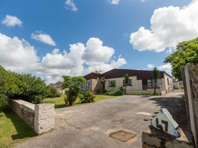 House for sale in Nelson Mandela Bay Ward 18, Nelson Mandela Bay Metropolitan Municipality