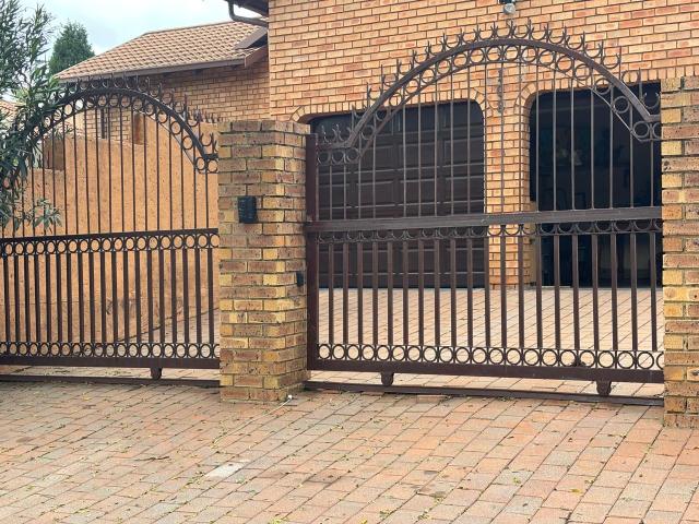 House for sale in Tembisa, Gauteng