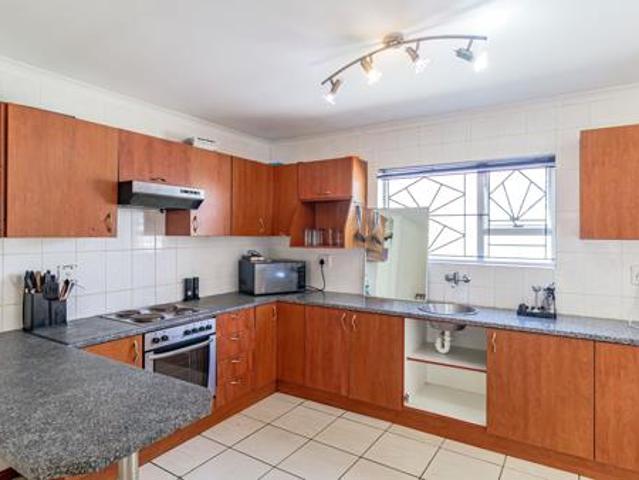 House for sale in Cape Town, Western Cape