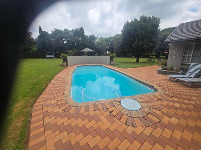 House for sale in Waterkloof, Gauteng