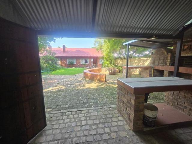 House for sale in Waterkloof, Gauteng