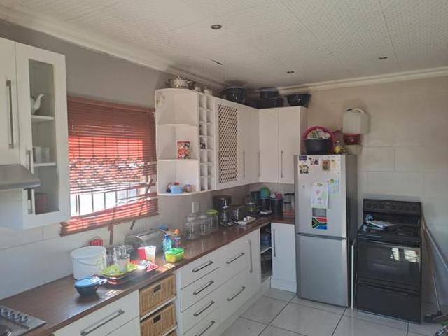 House for sale in Waterkloof, Gauteng