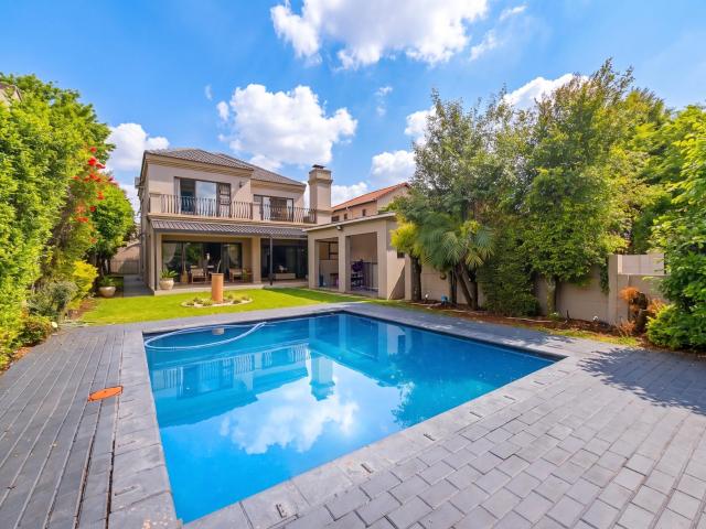 House for sale in Sandton, City of Johannesburg Metropolitan Municipality