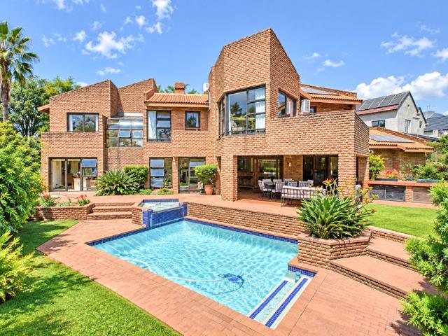House for sale in Sandton, City of Johannesburg Metropolitan Municipality