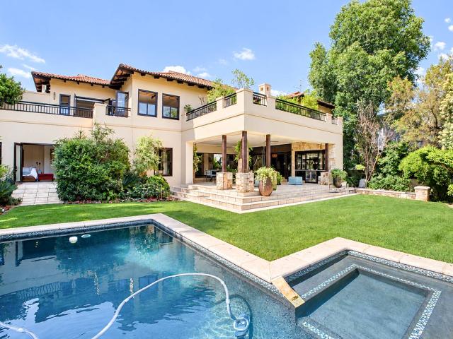 House for sale in Sandton, City of Johannesburg Metropolitan Municipality