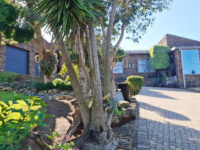House for sale in Groot Brak Rivier, Western Cape