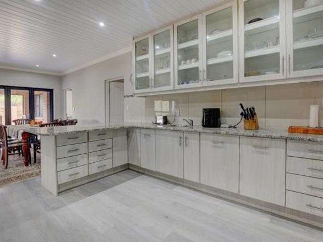 House for sale in Groot Brak Rivier, Western Cape