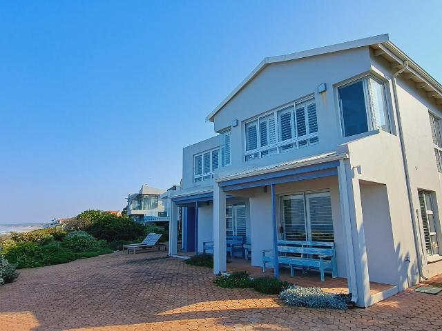 House for sale in Groot Brak Rivier, Western Cape