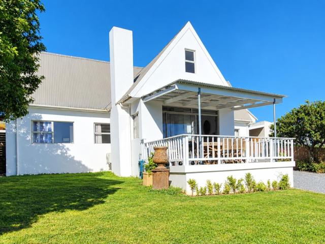 House for sale in West Coast, Riebeeck Valley