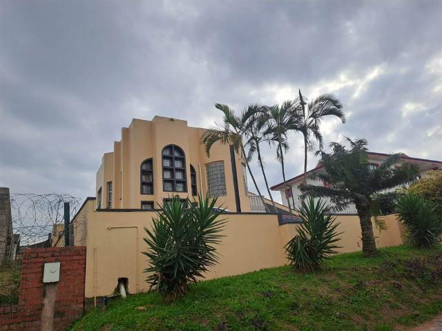 House for sale in Dolphin Coast, Kwazulu-natal