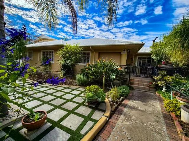 House for sale in Durbanville, Western Cape