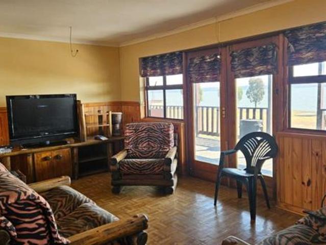 House for sale in Oranjeville, Free State