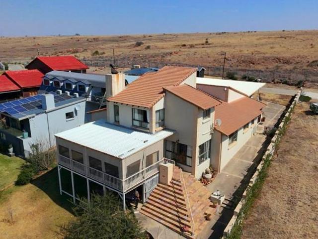 House for sale in Oranjeville, Free State