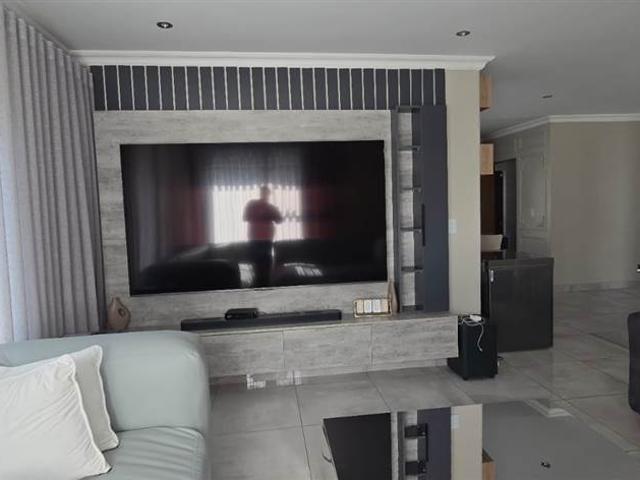 House for sale in Waterkloof, Gauteng