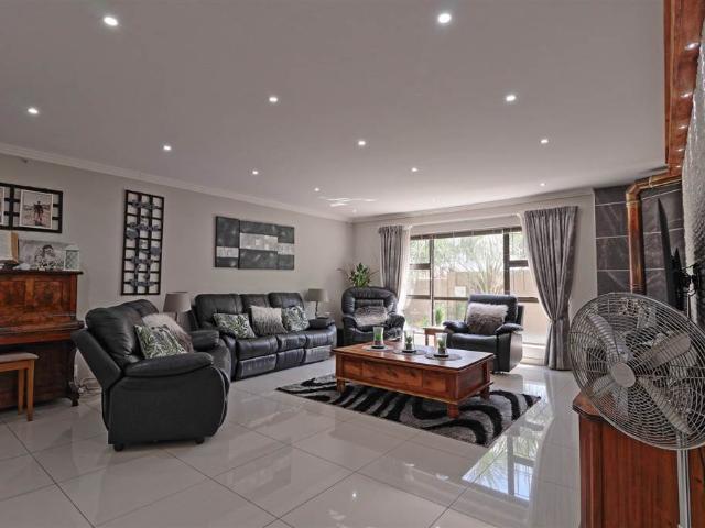 House for sale in Groot Brak Rivier, Western Cape