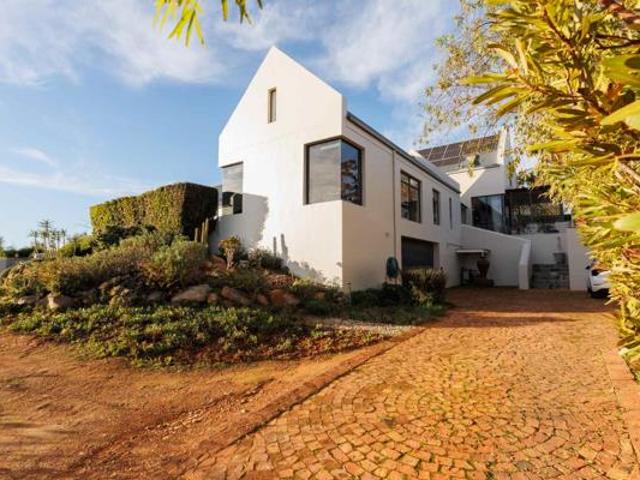 House for sale in Durbanville, Western Cape