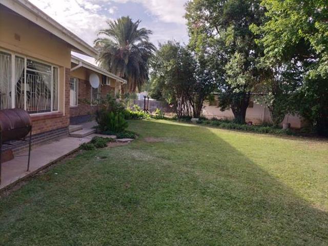 House for sale in Douglas, Northern Cape