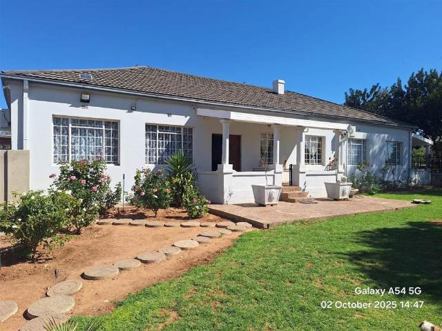 House for sale in Douglas, Northern Cape