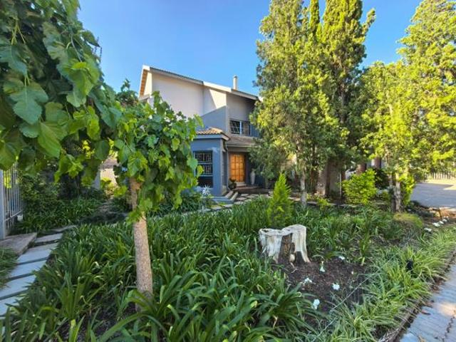 House for sale in Douglas, Northern Cape