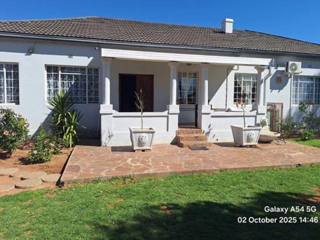 House for sale in Douglas, Northern Cape
