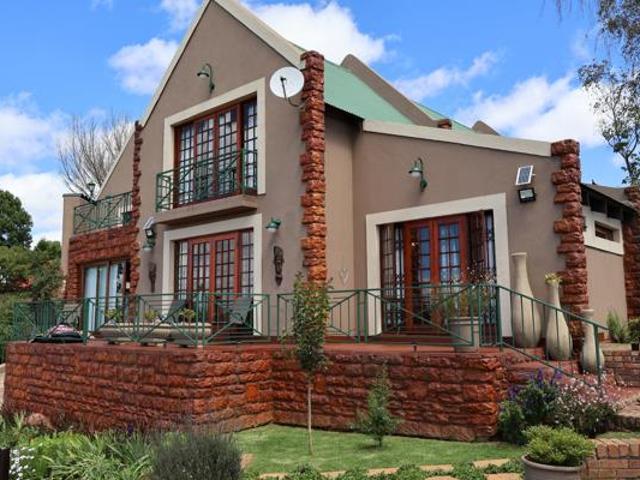 House for sale in Dullstroom, Mpumalanga