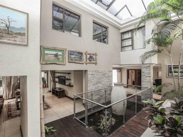 House for sale in Johannesburg, North & Sandton