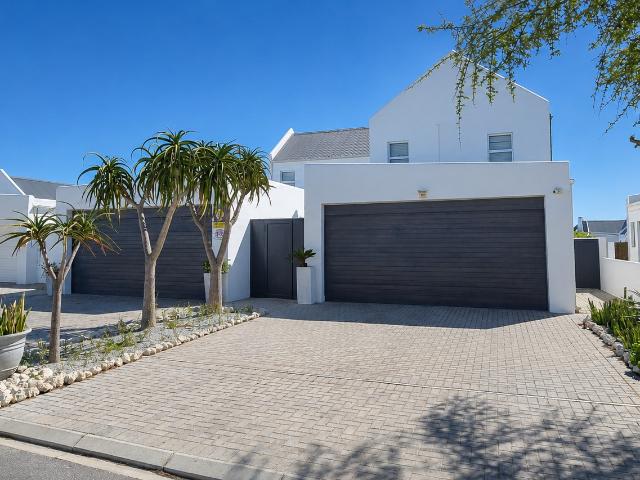 House for sale in West Coast, Dwarskersbos