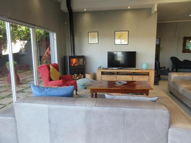 House for sale in Bushmans River Mouth, Eastern Cape