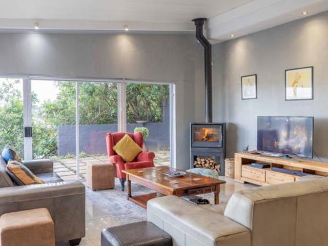 House for sale in Bushmans River Mouth, Eastern Cape