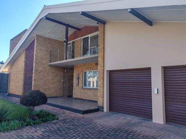 House for sale in Edenvale