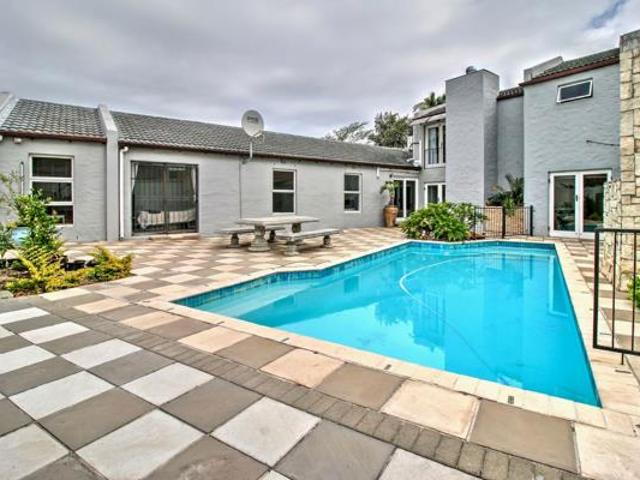 House for sale in Cape Town, Western Cape
