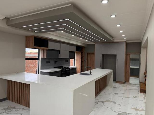 House for sale in Frances Baard, Northern Cape