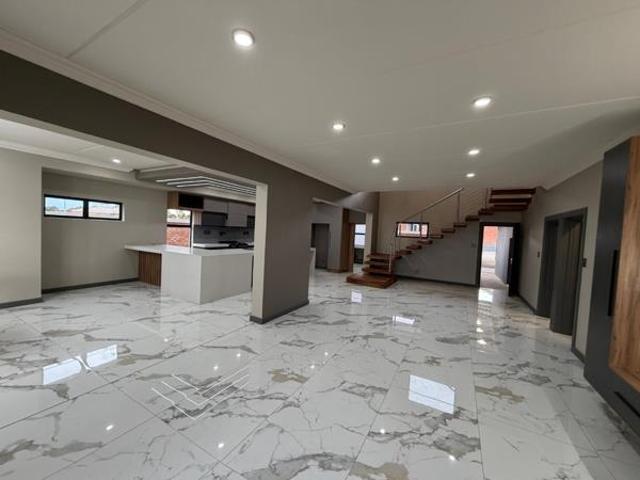 House for sale in Frances Baard, Northern Cape