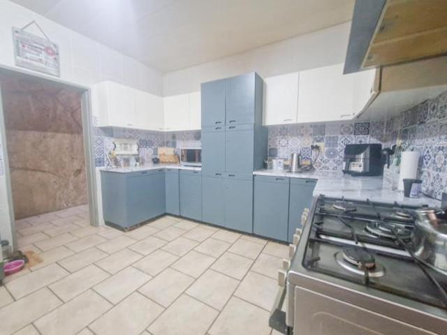 House for sale in Hartbeespoort Dam Nature Reserve, North West