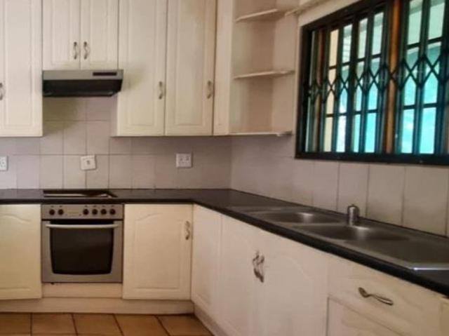 House for sale in Hartbeespoort Dam Nature Reserve, North West