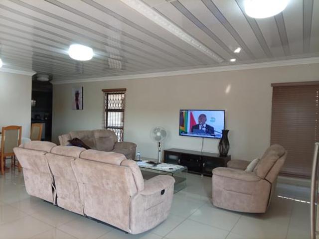 House for sale in UMhlathuze Municipality, Kwazulu-natal
