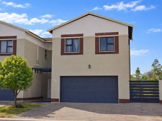 House for sale in Waterkloof, Gauteng